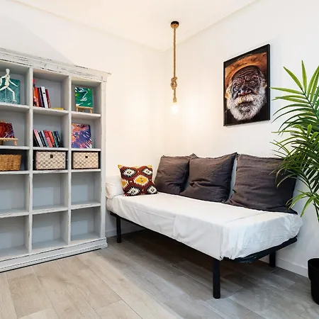 Sunrise Apolo Apartment *